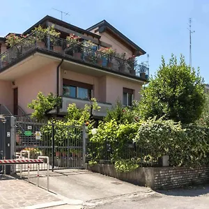 Apartment Frank Ronyo, Desenzano del Garda